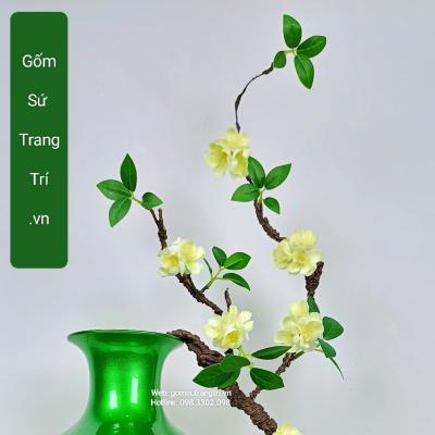 bình men xanh hoạ tiết chim trĩ phù dung
